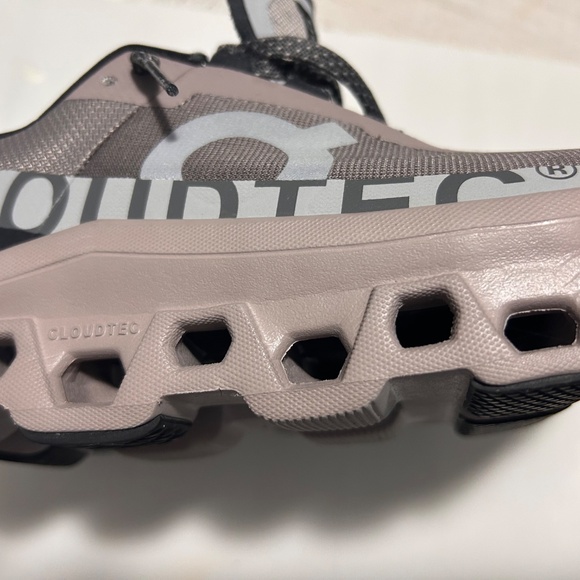 On Cloudmonster Cinder/Fog - Picture 2 of 9